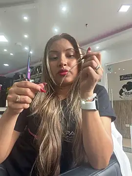 Snapshot of RubiaMorena chatting on May 2026 05:42:02 PM RubiaMorena online show from May 2026 05:42:02 PM
