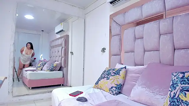 isabellablazee online show from March 2026 02:22:01 PM