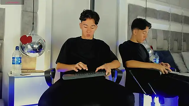 Snapshot of Austin_Reedss chatting on March 2026 12:41:02 PM Austin Reedss online show from March 2026 12:41:02 PM