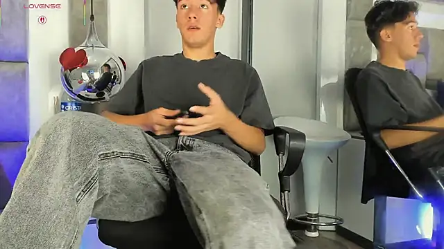 Snapshot of Austin_Reedss chatting on March 2026 03:59:02 PM Austin Reedss online show from March 2026 03:59:02 PM