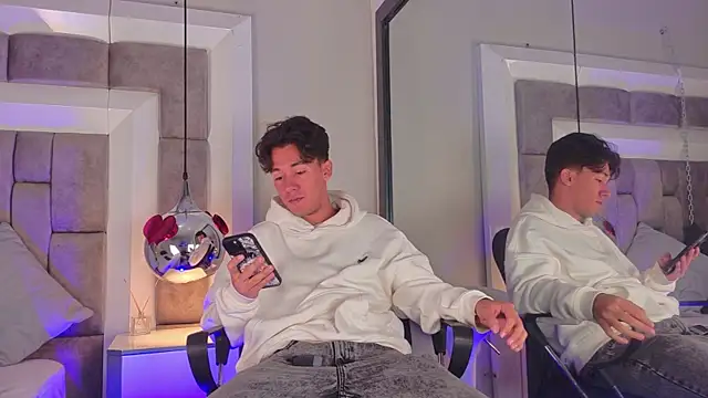 Snapshot of Austin_Reedss chatting on March 2026 12:49:01 PM Austin Reedss online show from March 2026 12:49:01 PM