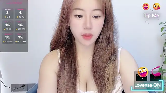 Snapshot of Baixi-01 chatting on June 2026 04:48:02 AM Baixi-01 online show from June 2026 04:48:02 AM