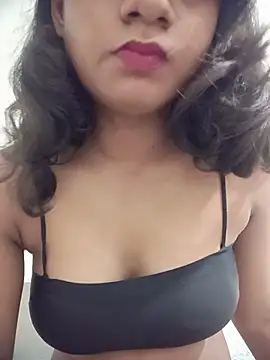 Snapshot of Heena_shrma chatting on July 2026 02:13:01 PM Heena shrma online show from July 2026 02:13:01 PM
