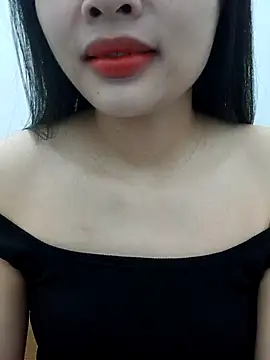 Snapshot of AmberBelle_007 chatting on March 2026 09:54:02 PM AmberBelle 007 online show from March 2026 09:54:02 PM