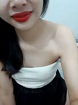 Snapshot of AmberBelle_007 chatting on April 2026 03:31:01 PM AmberBelle 007 online show from April 2026 03:31:01 PM