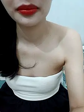 Snapshot of AmberBelle_007 chatting on April 2026 03:11:01 AM AmberBelle 007 online show from April 2026 03:11:01 AM