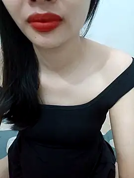 Snapshot of AmberBelle_007 chatting on April 2026 09:53:01 PM AmberBelle 007 online show from April 2026 09:53:01 PM