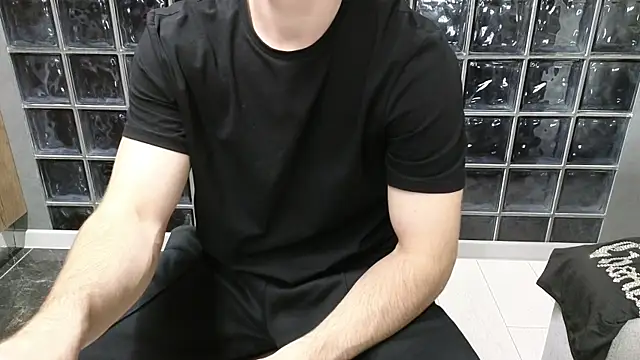 chantatummm online show from April 2026 12:48:02 PM