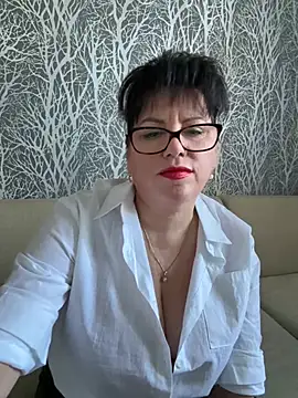 Snapshot of expensive_lady chatting on March 2026 10:32:01 AM expensive lady online show from March 2026 10:32:01 AM