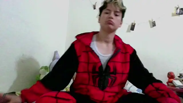 RedHood 1 online show from April 2026 04:48:02 AM