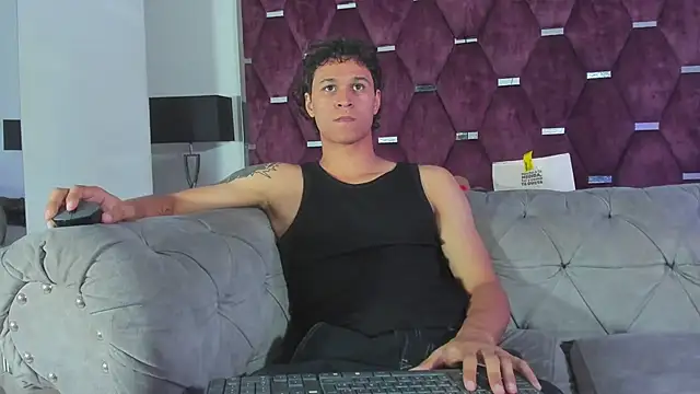 TonyBenedetti online show from June 2026 08:46:01 PM