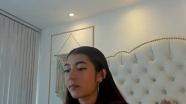 Sara funy online show from June 2026 11:46:02 AM