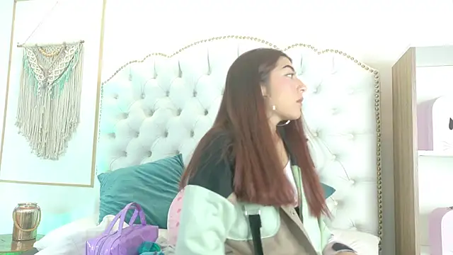 Snapshot of Sara_funy chatting on July 2026 12:43:01 PM Sara funy online show from July 2026 12:43:01 PM