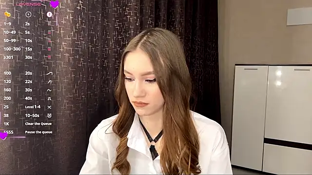 NuDonzze online show from February 2026 05:24:01 PM