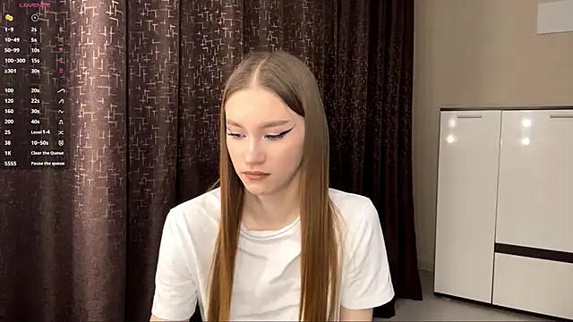 NuDonzze online show from March 2026 06:09:02 PM