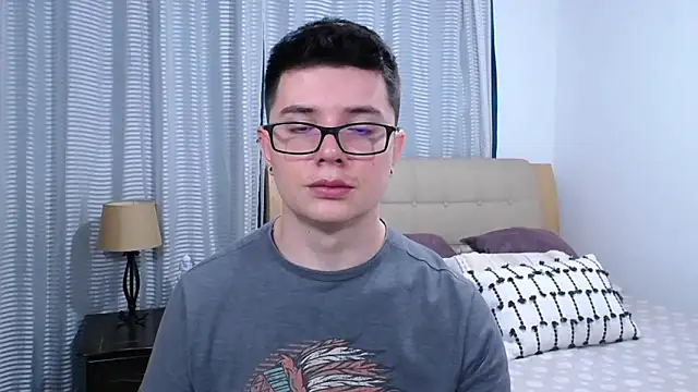 BlackFoXXX69 online show from April 2026 07:55:01 PM