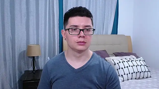 BlackFoXXX69 online show from April 2026 08:31:01 PM