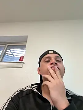 Snapshot of loko22_223 chatting on February 2026 04:27:02 PM loko22 223 online show from February 2026 04:27:02 PM