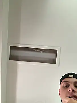 Snapshot of loko22_223 chatting on February 2026 05:12:02 PM loko22 223 online show from February 2026 05:12:02 PM