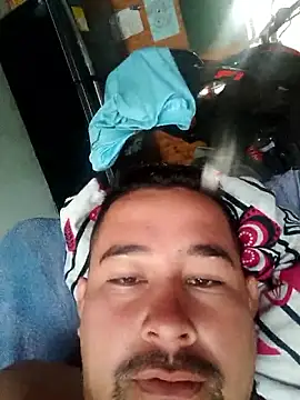 Snapshot of stivengaviria chatting on March 2026 01:40:02 PM stivengaviria online show from March 2026 01:40:02 PM