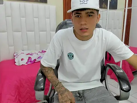 Thiago collinss online show from March 2026 09:40:02 PM