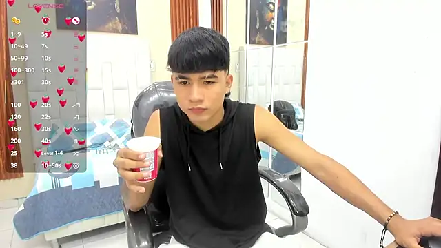 Thiago collinss online show from June 2026 10:47:02 PM