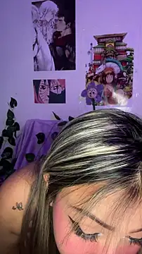 Moon Velvet  online show from March 2026 10:13:02 PM