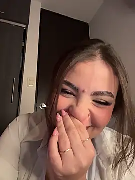 Snapshot of SamanthaValmont chatting on July 2026 03:23:01 AM SamanthaValmont online show from July 2026 03:23:01 AM