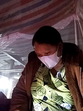 Heylen hooo online show from March 2026 02:56:01 PM