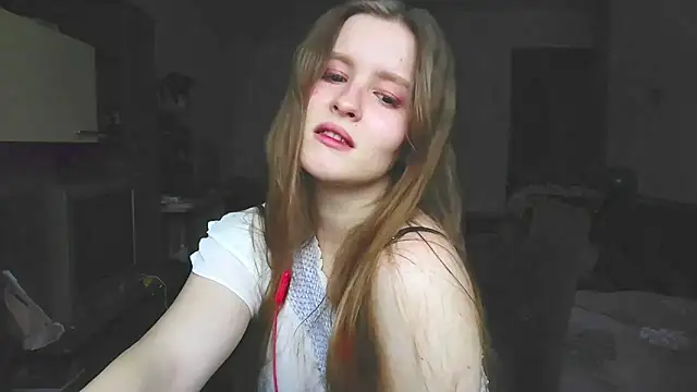 Adelinevibe online show from February 2026 07:07:01 AM