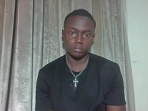 Snapshot of darkerberryguy chatting on March 2026 04:52:01 AM darkerberryguy online show from March 2026 04:52:01 AM