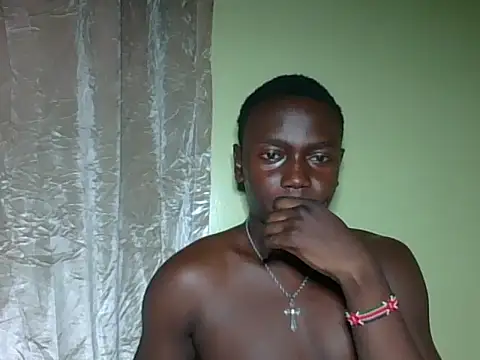 Snapshot of darkerberryguy chatting on March 2026 03:02:01 PM darkerberryguy online show from March 2026 03:02:01 PM