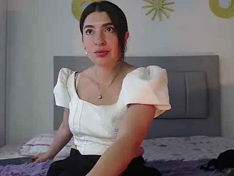 Julietaamado online show from March 2026 02:32:02 PM