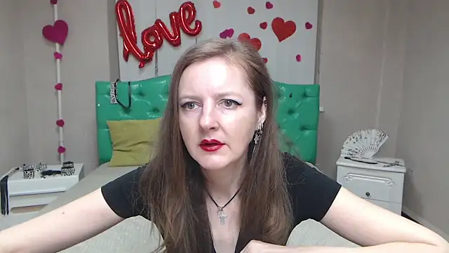 MeganPirs online show from April 2026 05:17:01 PM