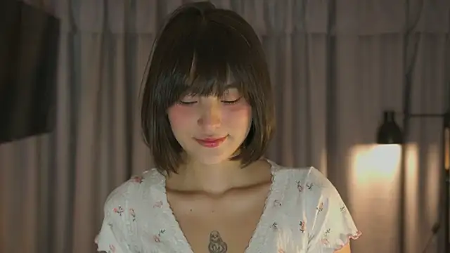 AitanaJhons  online show from April 2026 10:47:02 AM