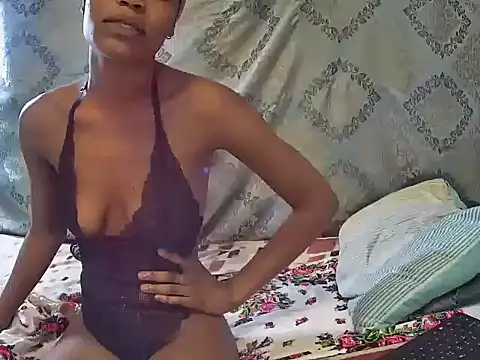 Snapshot of Sexyminnie chatting on February 2026 08:31:02 PM Sexyminnie online show from February 2026 08:31:02 PM