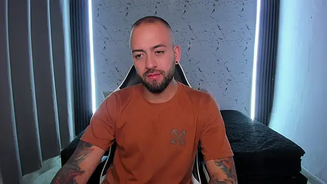 Snapshot of Jacke_Taylor1 chatting on April 2026 03:51:01 AM Jacke Taylor1 online show from April 2026 03:51:01 AM