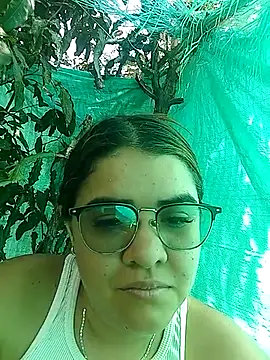 Snapshot of single_kitten chatting on March 2026 03:28:02 PM single kitten online show from March 2026 03:28:02 PM