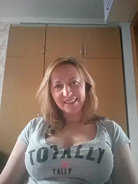 Snapshot of ChristinaYork chatting on March 2026 03:18:01 PM ChristinaYork online show from March 2026 03:18:01 PM