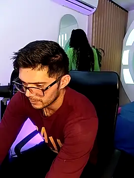 Snapshot of ritzabeth_daniel chatting on March 2026 02:46:01 AM ritzabeth daniel online show from March 2026 02:46:01 AM