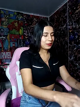 charlottte wh online show from March 2026 12:33:01 PM