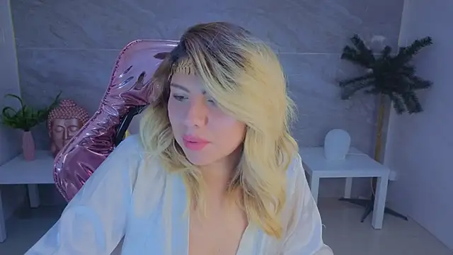 Snapshot of Victoria01_s chatting on February 2026 02:55:02 AM Victoria01 s online show from February 2026 02:55:02 AM