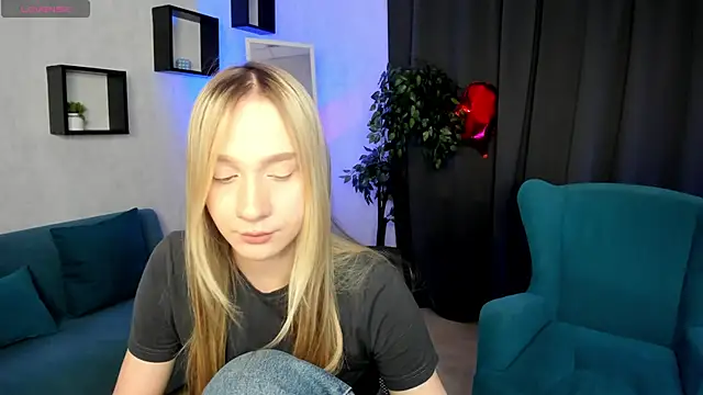 MellliissaDrream online show from March 2026 01:23:02 AM