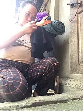 muimui990 online show from February 2026 06:02:01 AM