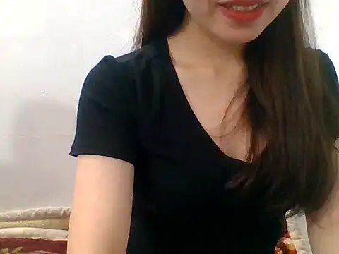kiraa-007 online show from May 2026 01:17:02 PM