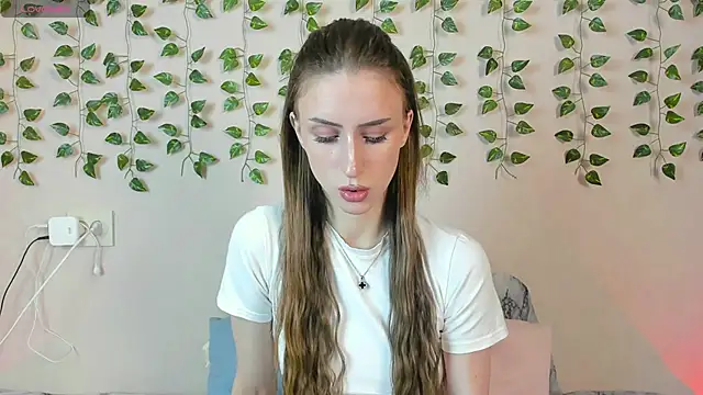 EllieRough online show from June 2026 04:24:02 AM