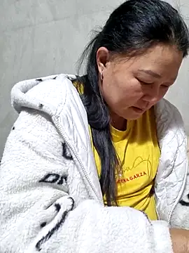 phay79 online show from March 2026 01:52:01 PM