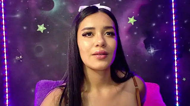 ValentinaRojass  online show from May 2026 06:28:02 PM