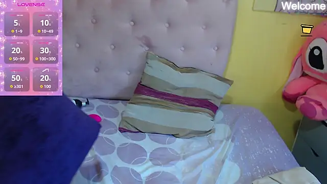 Snapshot of Sophiiee_Gray chatting on June 2026 02:38:01 PM Sophiiee Gray online show from June 2026 02:38:01 PM