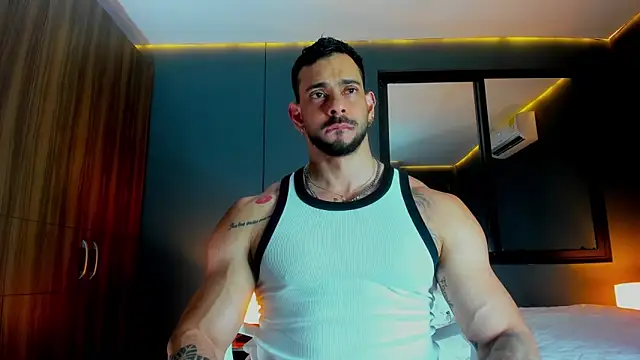 massimo visconti online show from April 2026 01:23:02 AM